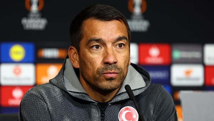 Beşiktaş'ta Giovanni van Bronckhorst'tan Galatasaray derbisi itirafı! 'Çok fazla derbi oynadım ama…'