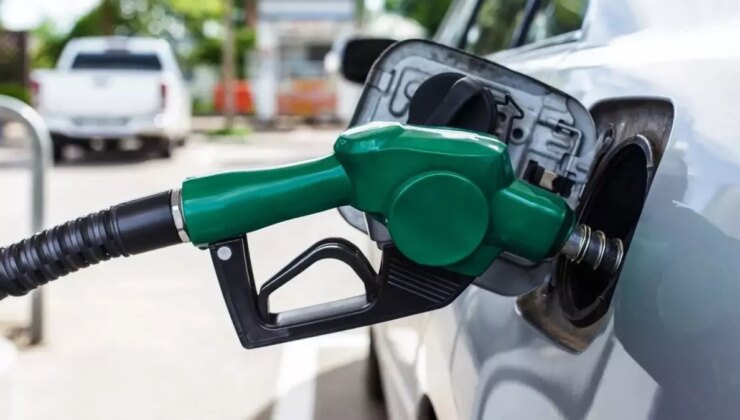 Benzine indirim geliyor: Tarih de tutar da belli