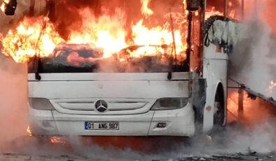 Faciadan kıl payı dönüldü! Yolcu otobüsü otoyolda alev alev yandı!