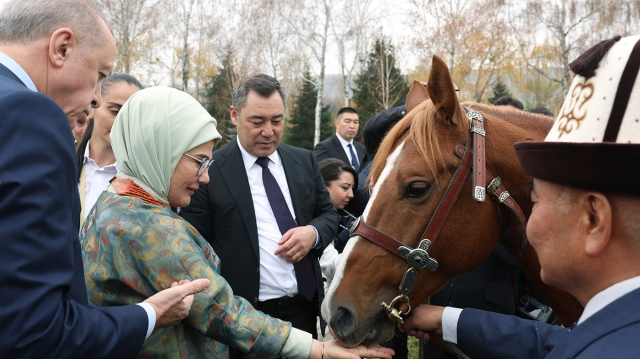 İmzalar atıldı, Kırgızistan'ın borçları silindi