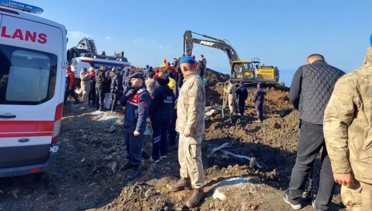 Artvin’de meydana gelen heyelanda 4 genç hayatını kaybetti