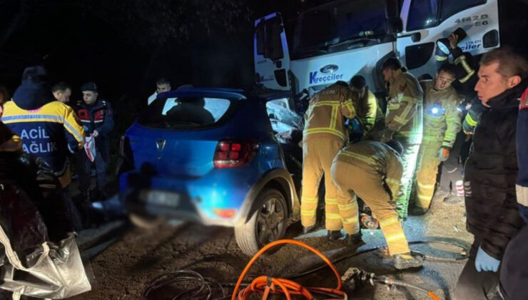 Bartın'da kamyonla çarpışan otomobildeki 5 kişi öldü – Güncel haberler