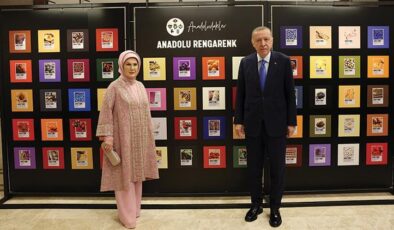 Cumhurbaşkanı Erdoğan, eşi Emine Erdoğan ile Anadoludakiler Projesi sergisini ziyaret etti