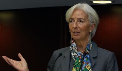 ECB Başkanı Lagarde: Enflasyon düşmeye devam ederse faizler daha da iner