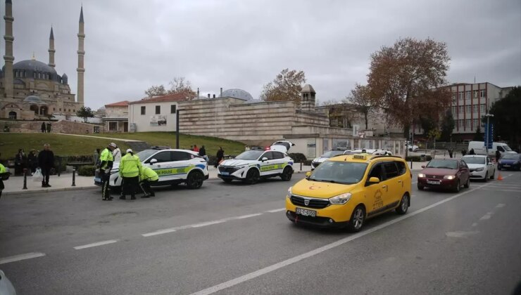 Edirne’de Ticari Araçlar için Kış Lastiği Denetimi Yapıldı