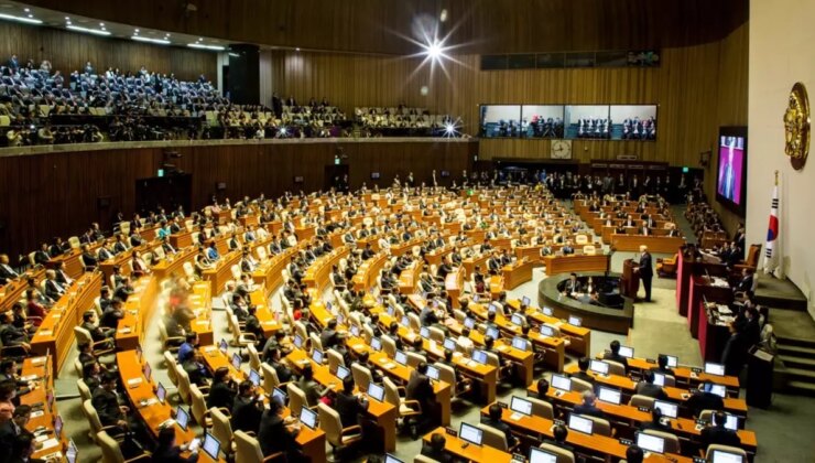 Güney Kore’de parlamento sıkıyönetim kararını iptal etti