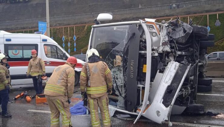 İstanbul’da E-5’te servis aracı devrildi: 1 ölü, 4 yaralı