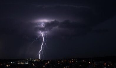 Meteoroloji saat verdi! Marmara Bölgesi için gök gürültülü sağanak yağış uyarısı