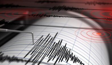 SON DAKİKA! Saros Körfezi’nde 4.4 büyüklüğünde deprem