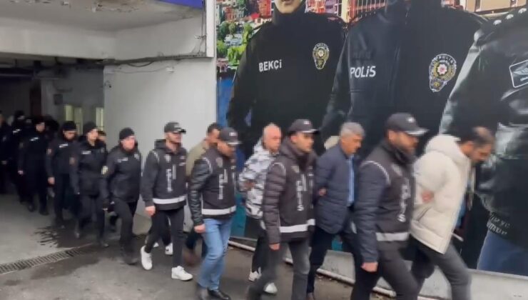 Yenidoğan Çetesi’ soruşturması kapsamında gözaltına alınanlar hastaneye götürüldü